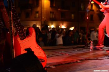 San Zeno in Festa, Piazza San Zeno (VR)